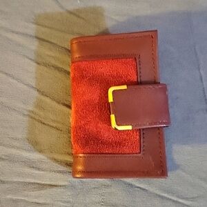 1981 Avon Burgundy Suede & Leather Keycase With Snap